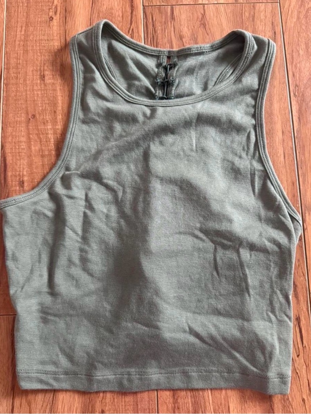 Fabletics Olive Green Hook-Back Racerback Crop Tank - Picture 2 of 4